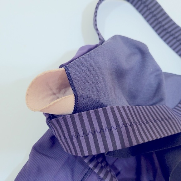 Lululemon active top - Picture 8 of 8